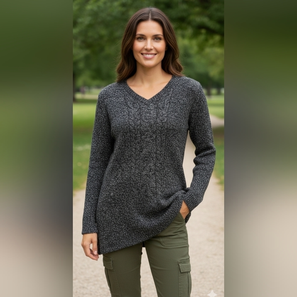 Athleta NWT Shasta v-neck sweater oversized fit size medium wool blend